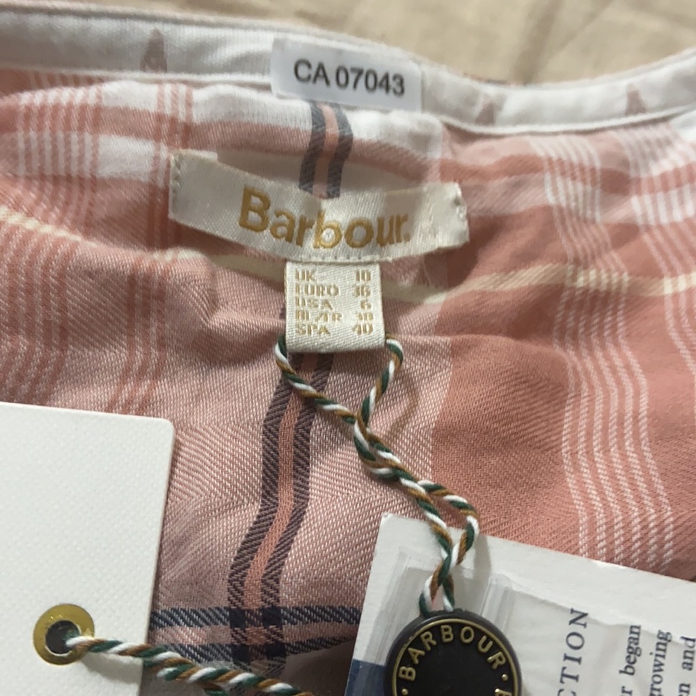 Barbour - Picture 9 of 10